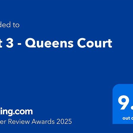 Apt 3 - Queens Court Скарборо Экстерьер фото